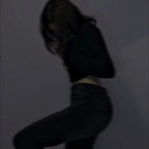 Meet your Posher, Rebeca